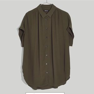Madewell Central Drapey Shirt. Kale Green. Size Small.